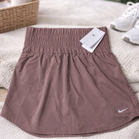 Nike Pants - Nike Dri-FIT Mauve Athletic Skort Skirt w/ Built-In Shorts Small (Flawed)